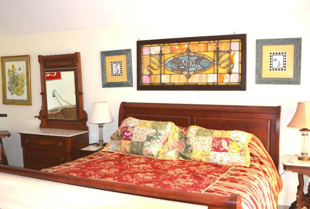 מלון סאראטוגה ספרינגס Union Gables (Adults Only) חדר תמונה